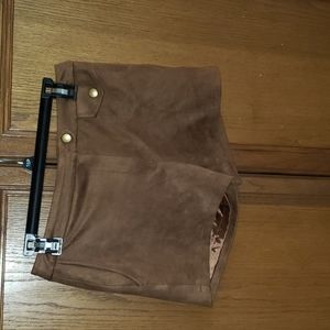 NWT Bow & Arrow s faux suede shorts side pockets nonfunctioning button pockets